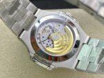 Patek Philippe Nautilus Annual Calendar 5726 - Image 3